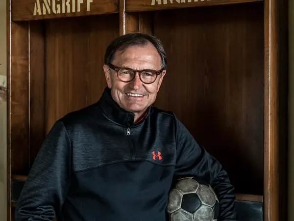 Ewald Lienen